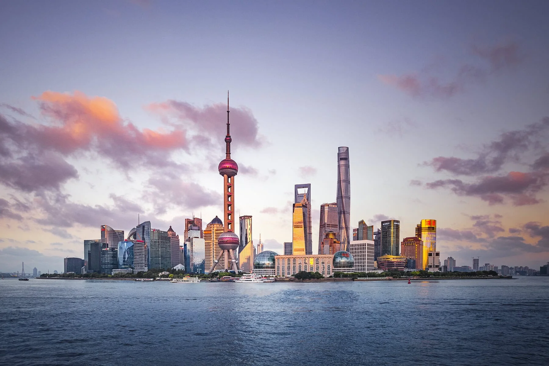 How to Take Public Transportation in China 2025