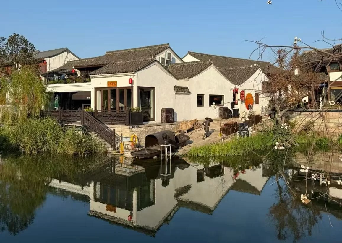 Walking Shaoxing Cao’e River Pedestrian Street Tips for Visitors