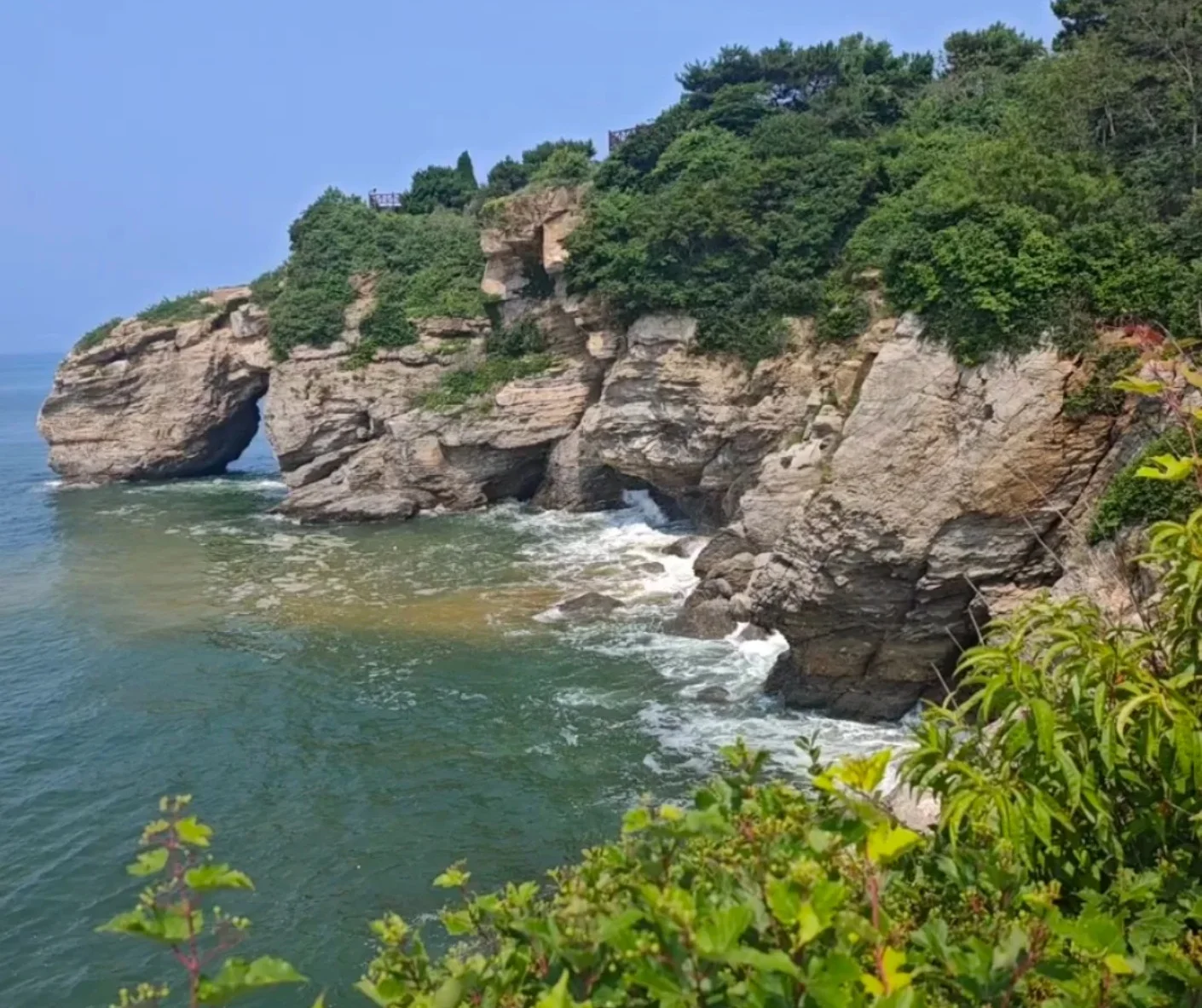 Best Time to Visit Jinshitan National Geopark and What to Expect