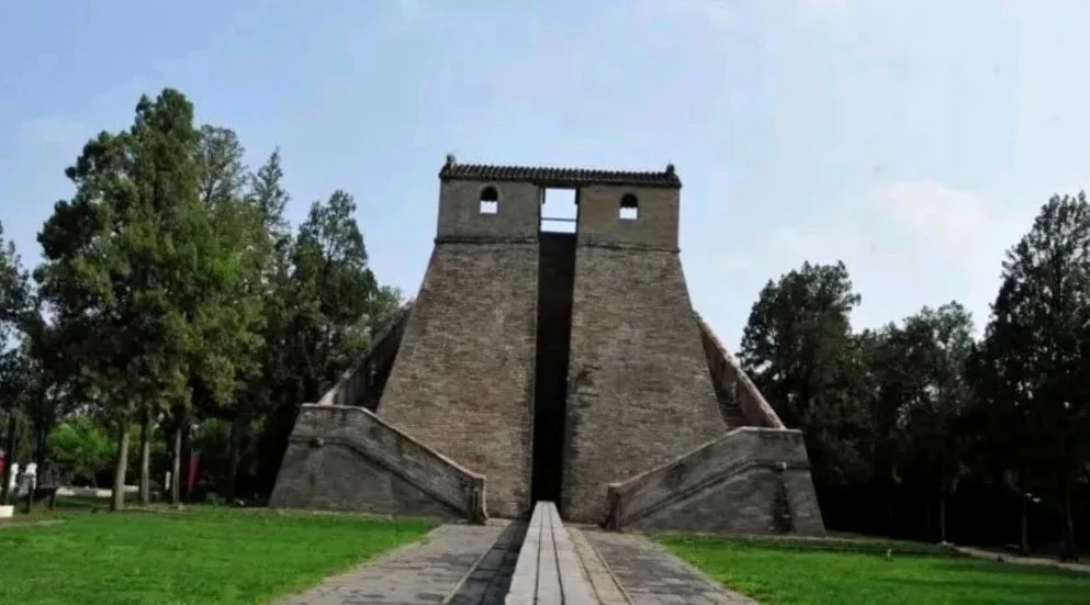 Dengfeng Star Observatory and Other UNESCO Sites Travel Guide