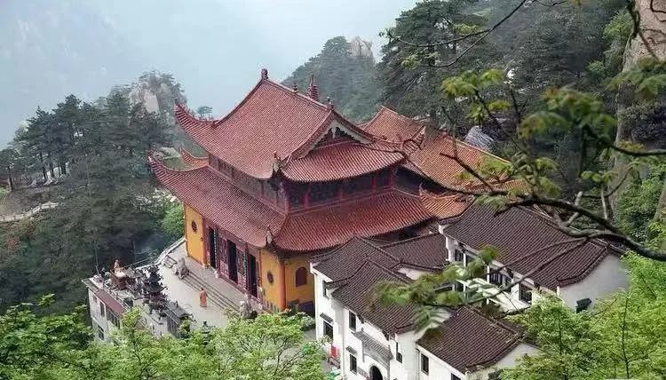 Planning Your Trip to Yungu Temple in Huangshan