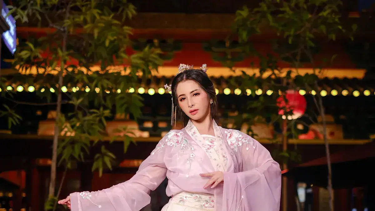 How to Plan an Immersive Hanfu Adventure in Guizhou, China