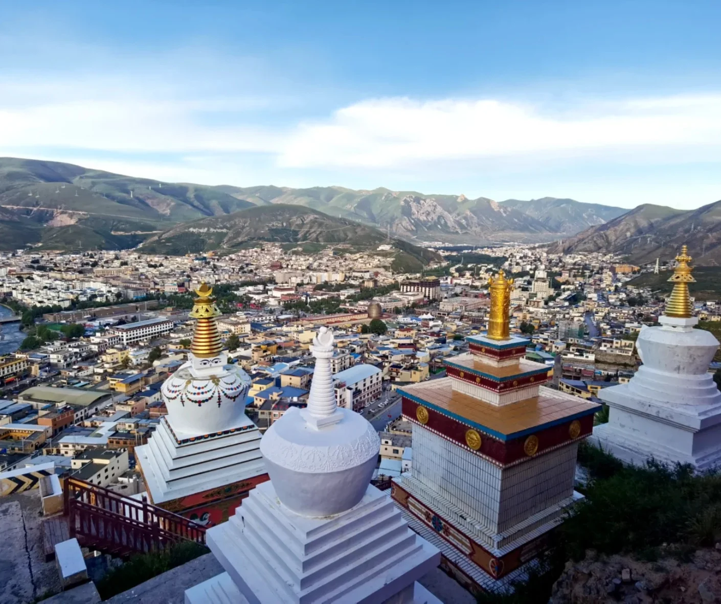 Jyeku Monastery: A Tourist’s Guide to the Tibetan Buddhist Site