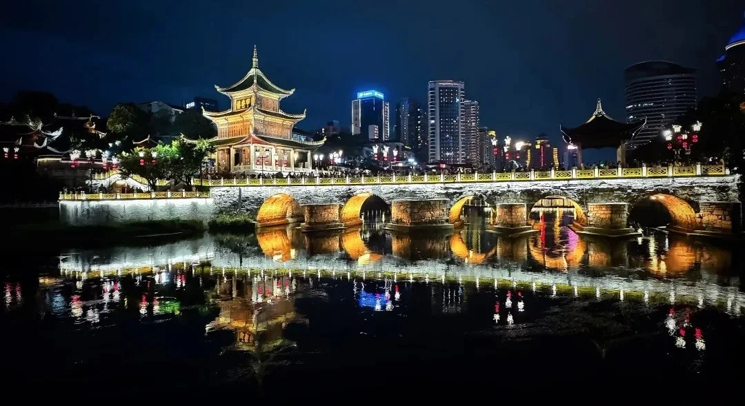 Jiaxiu Tower in Guiyang: Must-See Tips for Travelers
