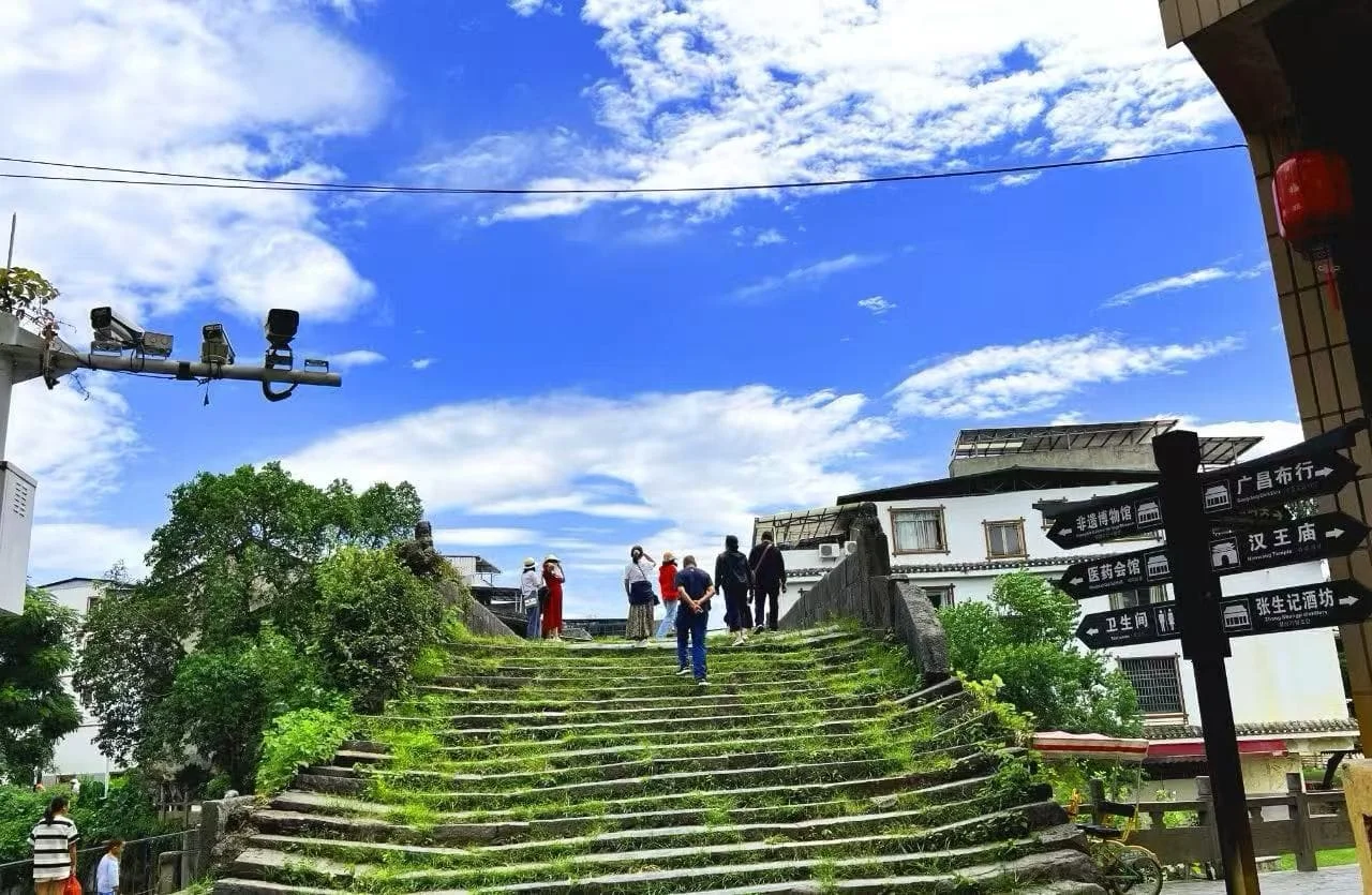 Plan Your Day Trip to Daxu Ancient Town from Guilin