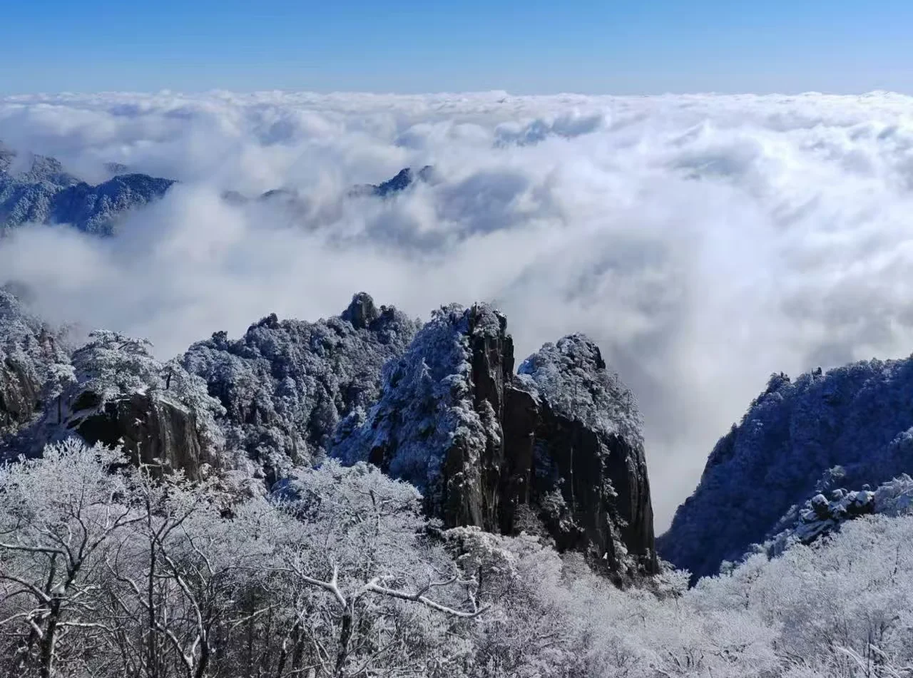 How to Plan Your Yellow Mountains Adventure in 2026