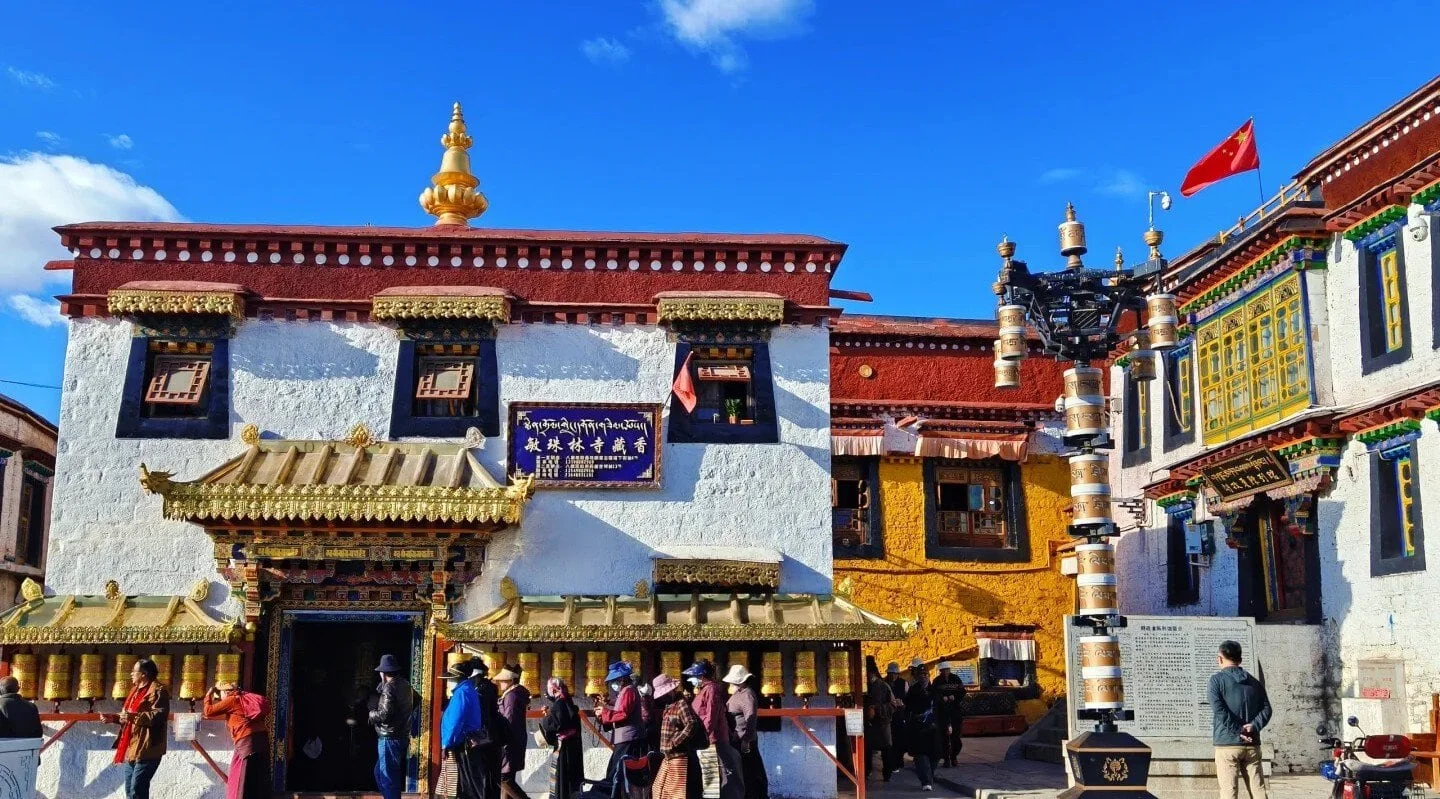 Essential Guide to Attractions Near Barkhor Street Lhasa