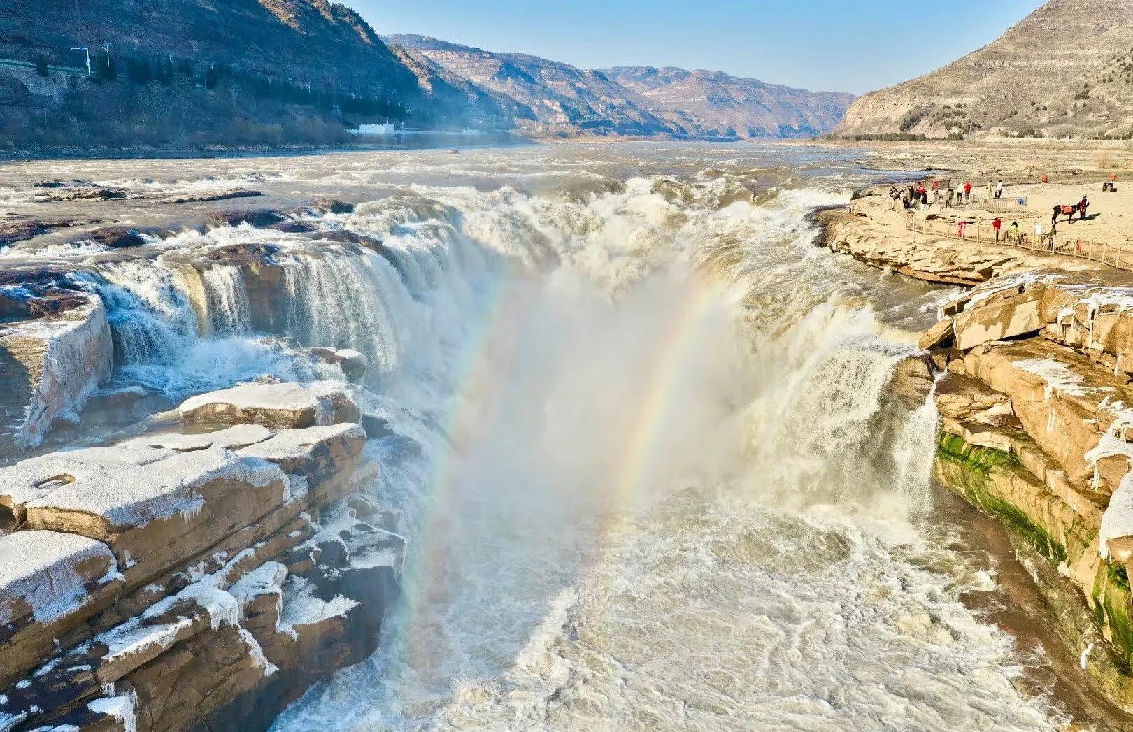 Ultimate Guide to Visiting Hukou Waterfall on the Yellow River from Xi’an
