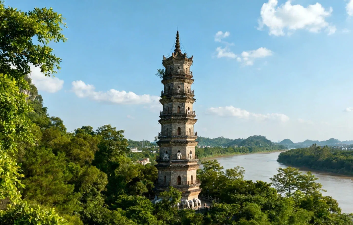Essential Tips for Visiting Nanning Qingxiu Mountain Longxiang Ancient Pagoda