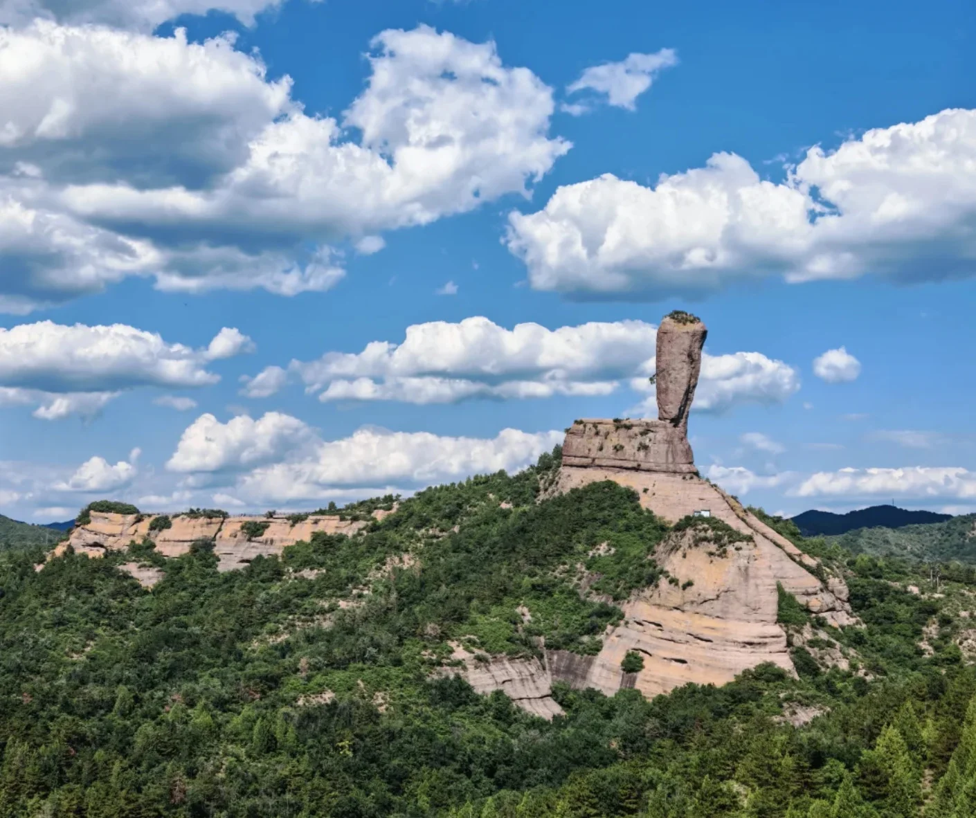 Key Travel Tips for Qingchui Peak National Forest Park Visitors