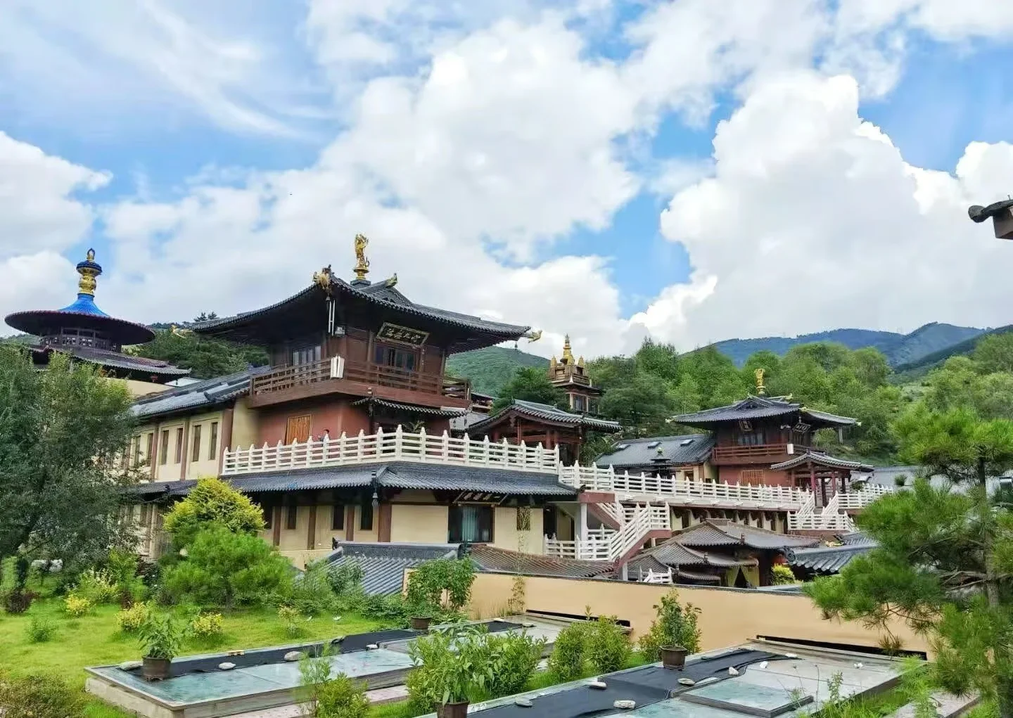 Ancient Manjushri Temple Mount Wutai Pilgrimage Guide