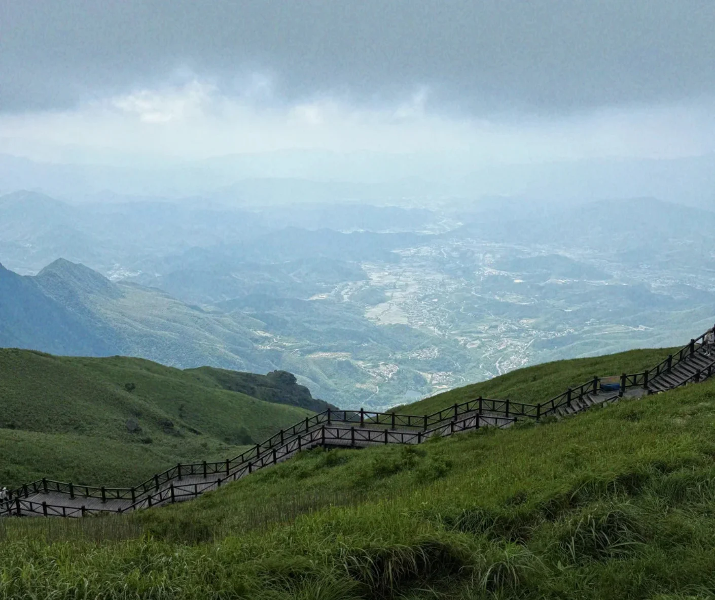 Experience the Alpine Meadows on Wugong Mountain’s Most Popular Trails