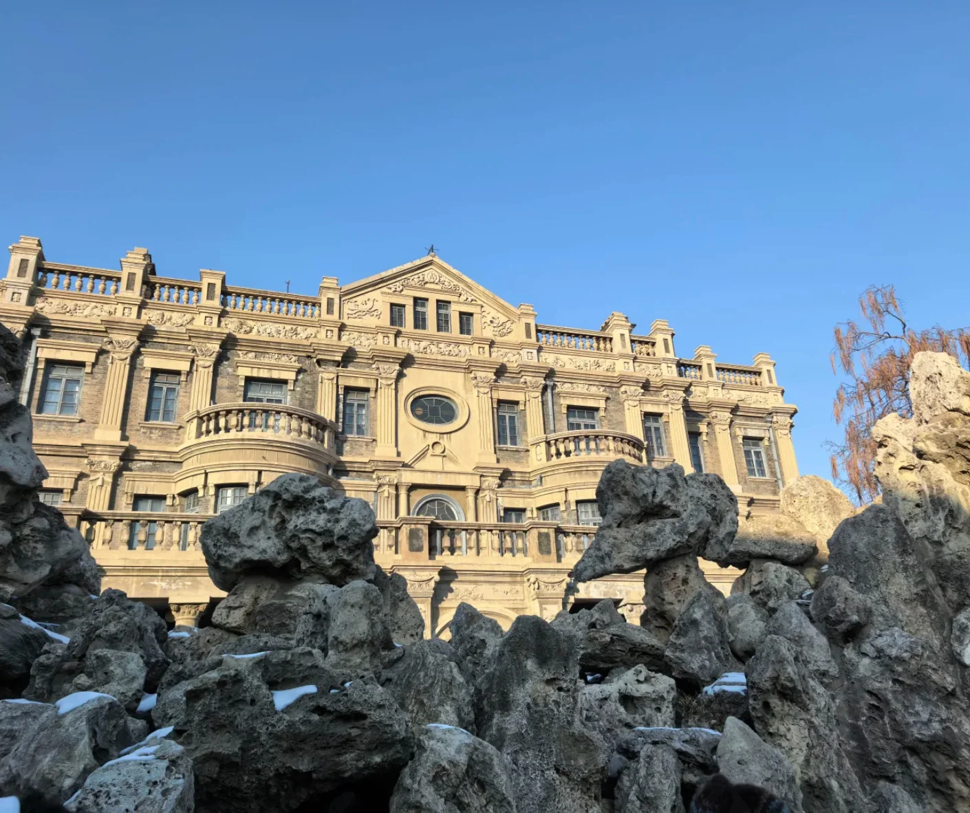 A Quick Guide to Exploring Zhang Xueliang’s Former Residence